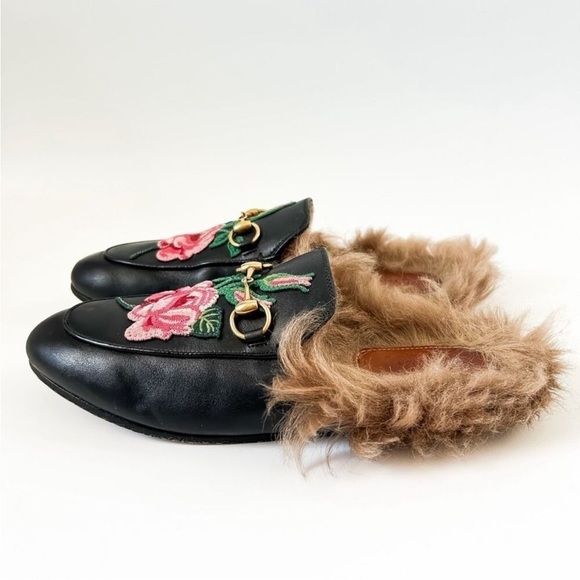 Gucci Loafer Mule Princetown with Fur - Picture 5 of 13